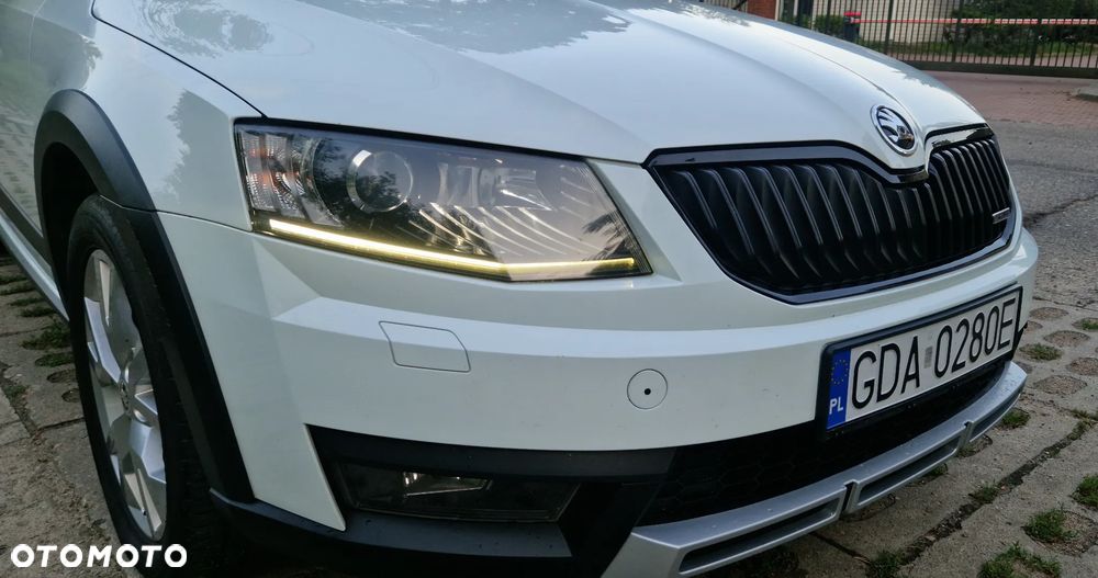 Skoda Octavia Scout 2.0 TDI 4x4 - 9