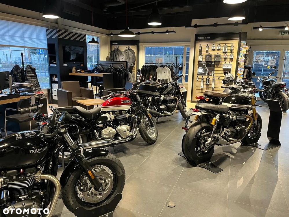 Triumph Speedmaster - 17