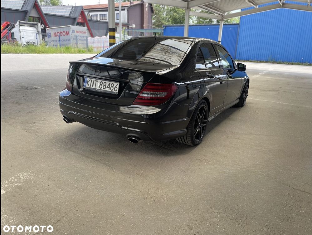 Mercedes-Benz Klasa C 300 CDI 4Matic 7G-TRONIC Avantgarde Edition - 6