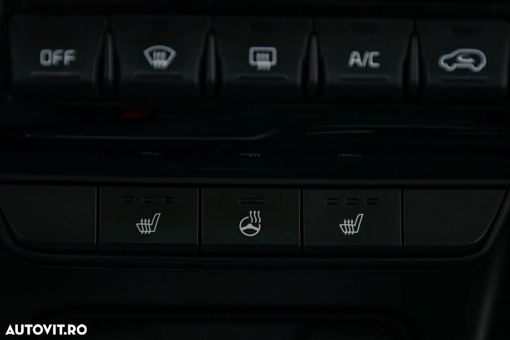 Kia Sportage 1.6 DSL 7DCT HP 4x2 GT Line - 13