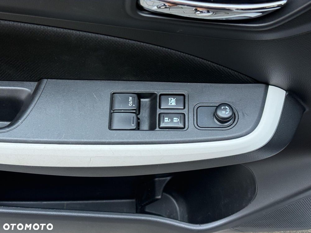 Suzuki Swift - 11
