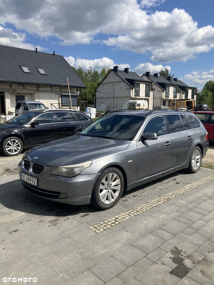 BMW Seria 5 525d - 1