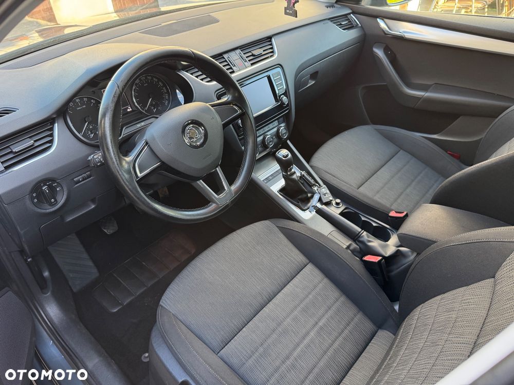 Skoda Octavia 1.6 TDI Style - 12