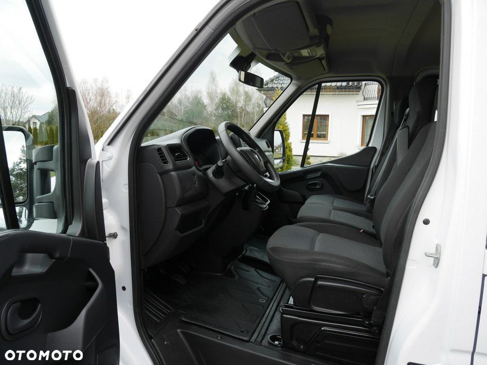 Renault Master - 13