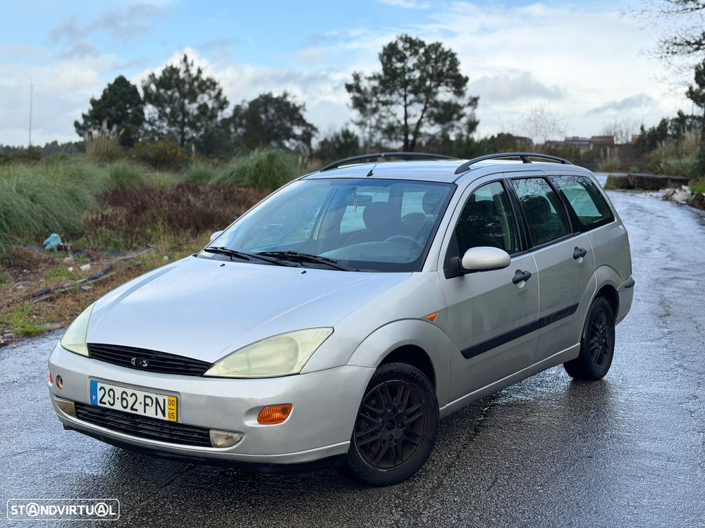 Ford Focus SW 1.4 Ambiente - 2