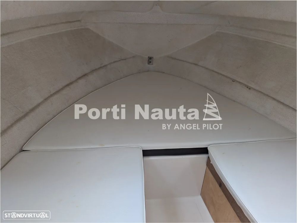 Quicksilver 460 Cruiser - 13