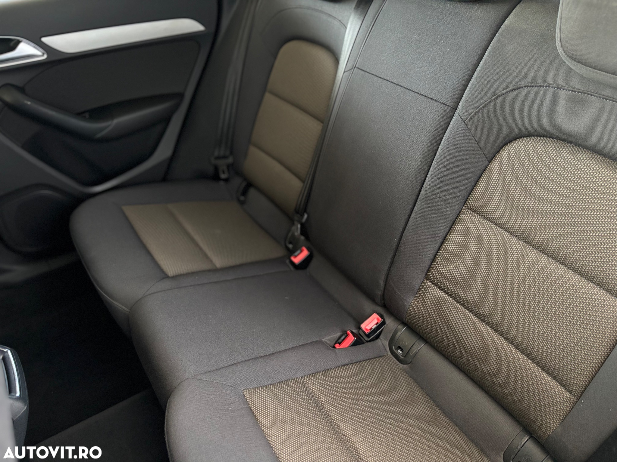 Audi Q3 2.0 TDI Quattro S tronic - 31