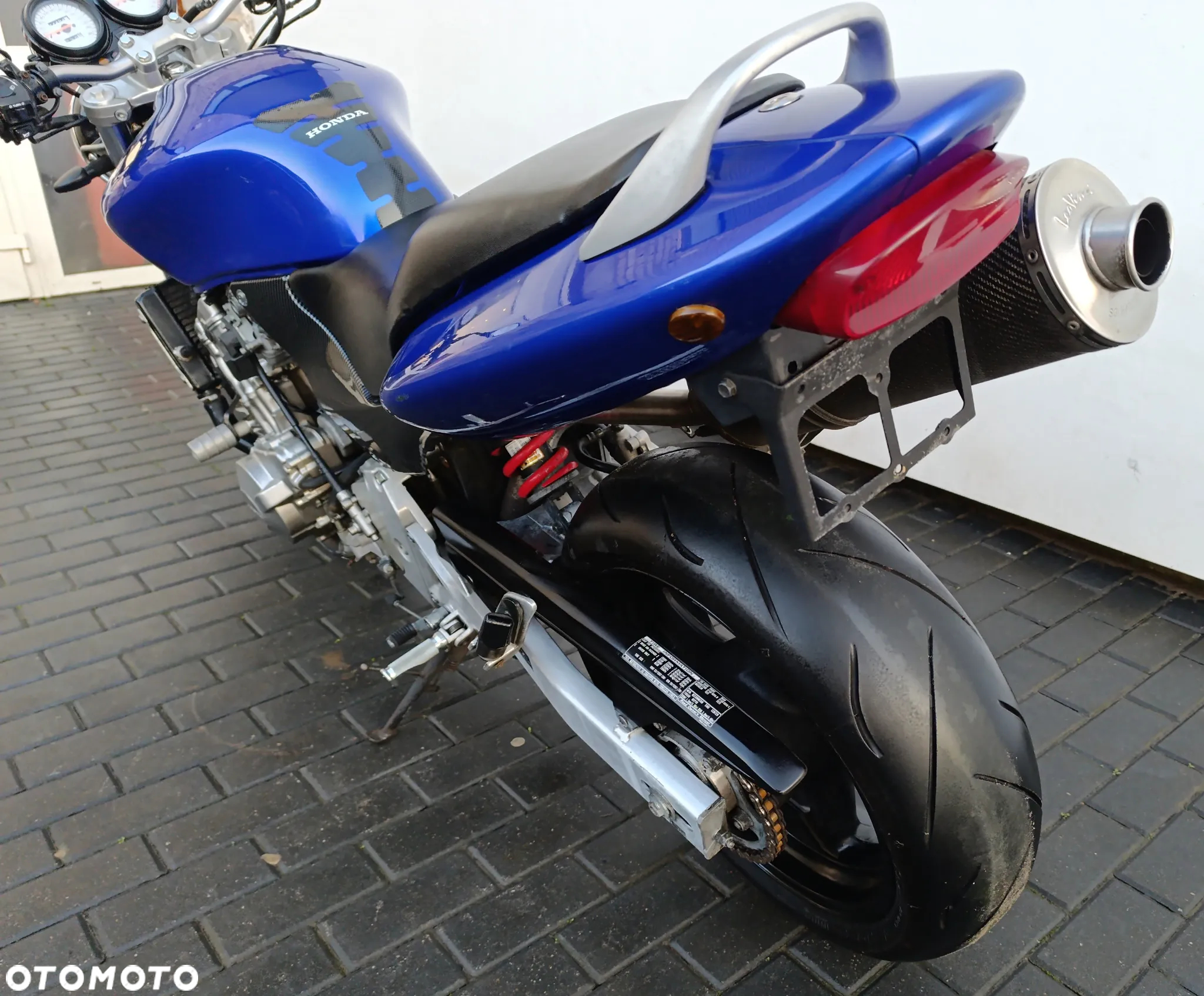 Honda Hornet - 19
