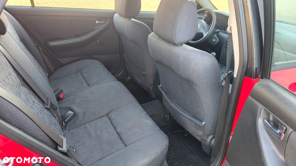 Toyota Corolla 1.6 VVT-i Terra - 19