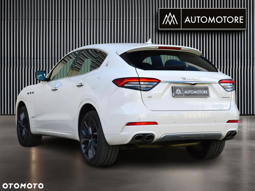 Maserati Levante Q4 - 8