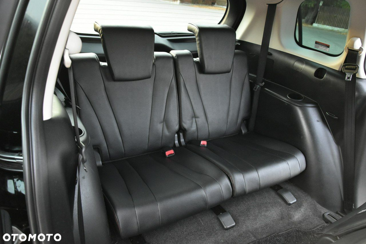 Mazda 5 - 13