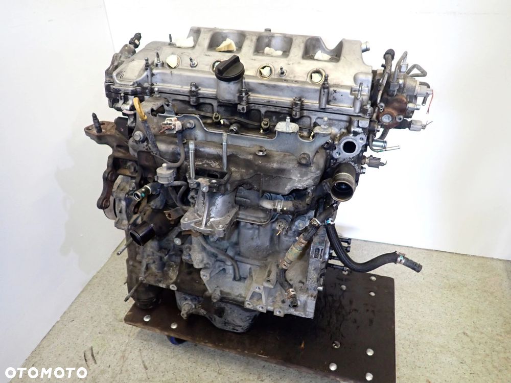 TOYOTA COROLLA VERSO 2.2 D4D 04-09 SILNIK MOTOR - 14