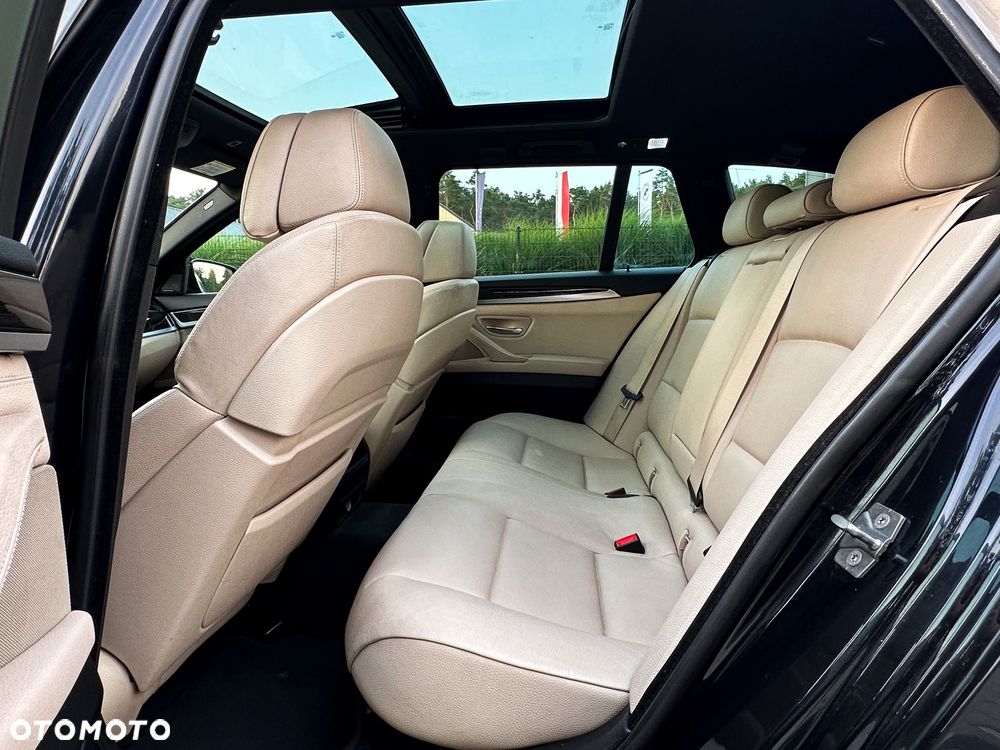 BMW Seria 5 535d - 29