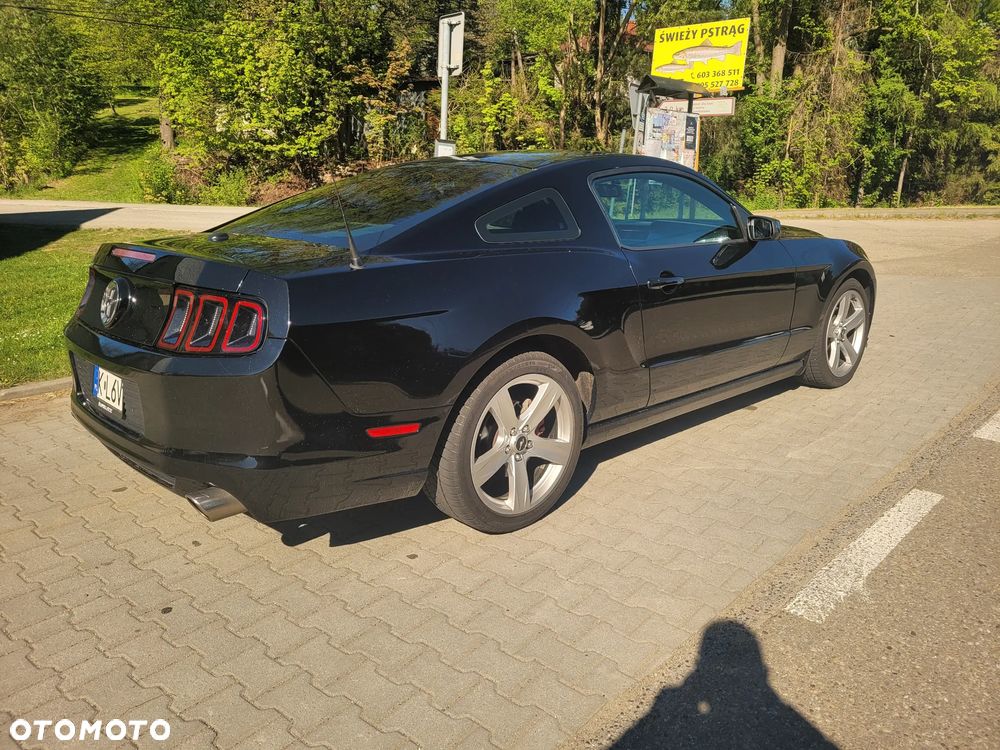 Ford Mustang 3.7 V6 Premium - 8