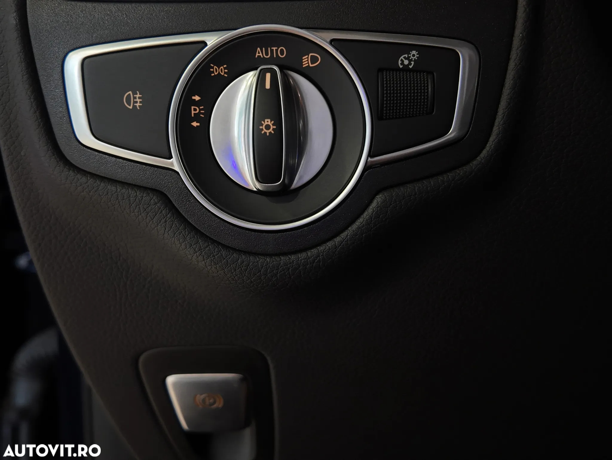 Mercedes-Benz GLC 200 d 4Matic 9G-TRONIC AMG Line - 19