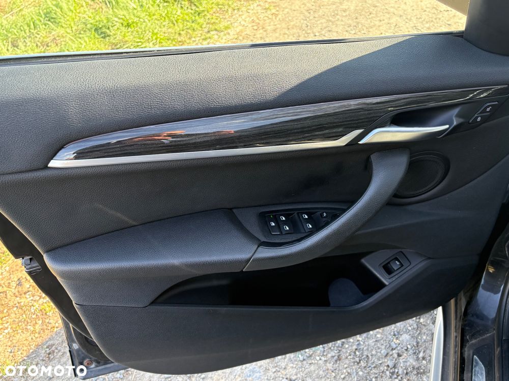 BMW X1 xDrive20i - 24
