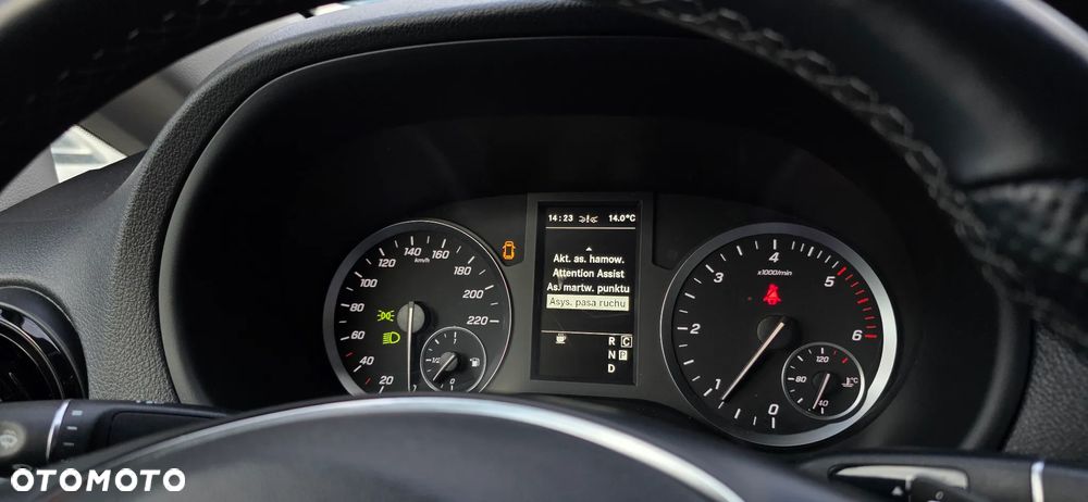 Mercedes-Benz Vito 114 CDI  Automat 9-g Tronic,Full Led - 23