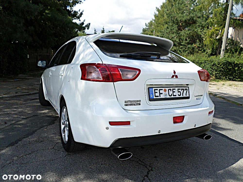 Mitsubishi Lancer Sportback 1.6 ClearTec Plus - 4