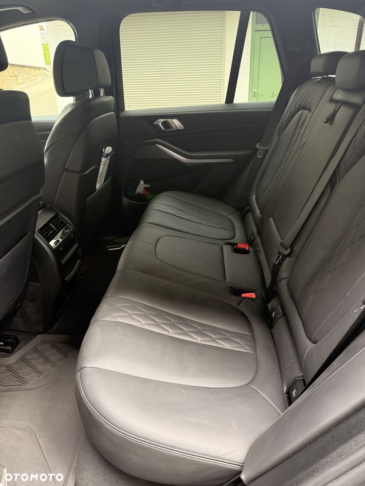 BMW X5 xDrive40d mHEV - 8