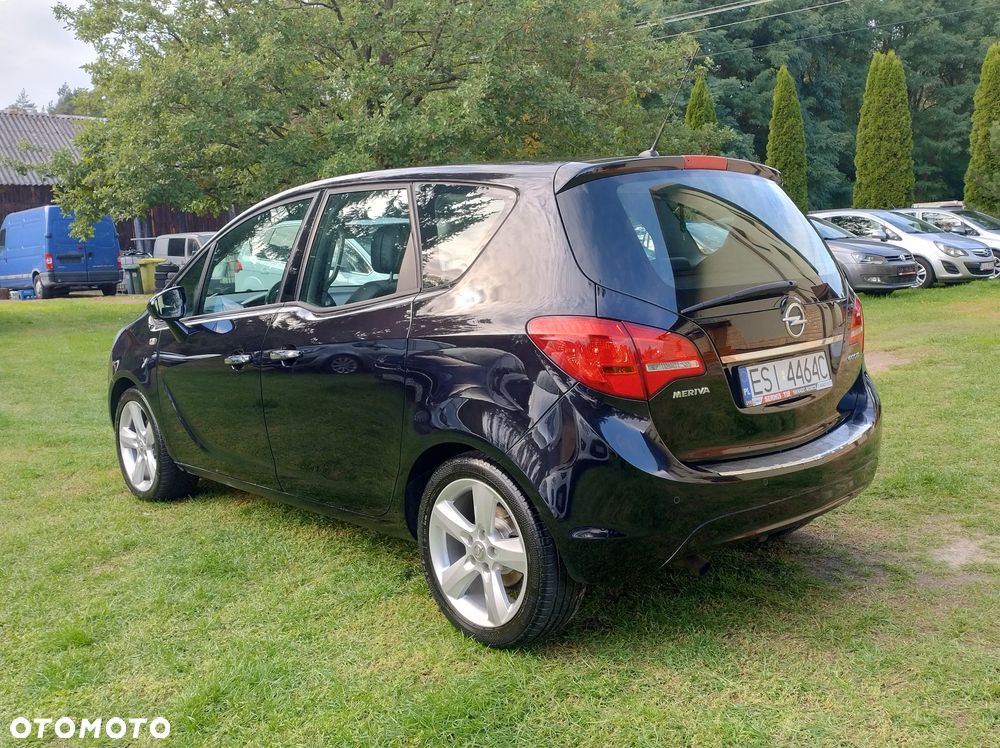 Opel Meriva 1.4 T Cosmo - 32