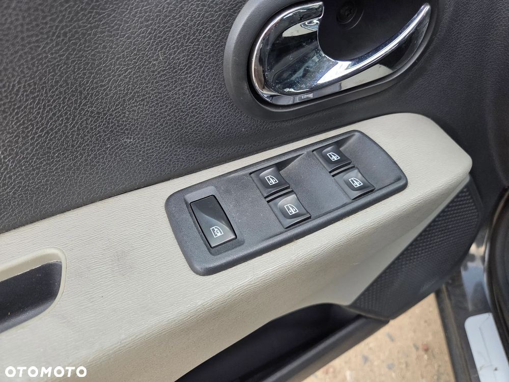 Dacia Lodgy dCi 110 Laureate - 9