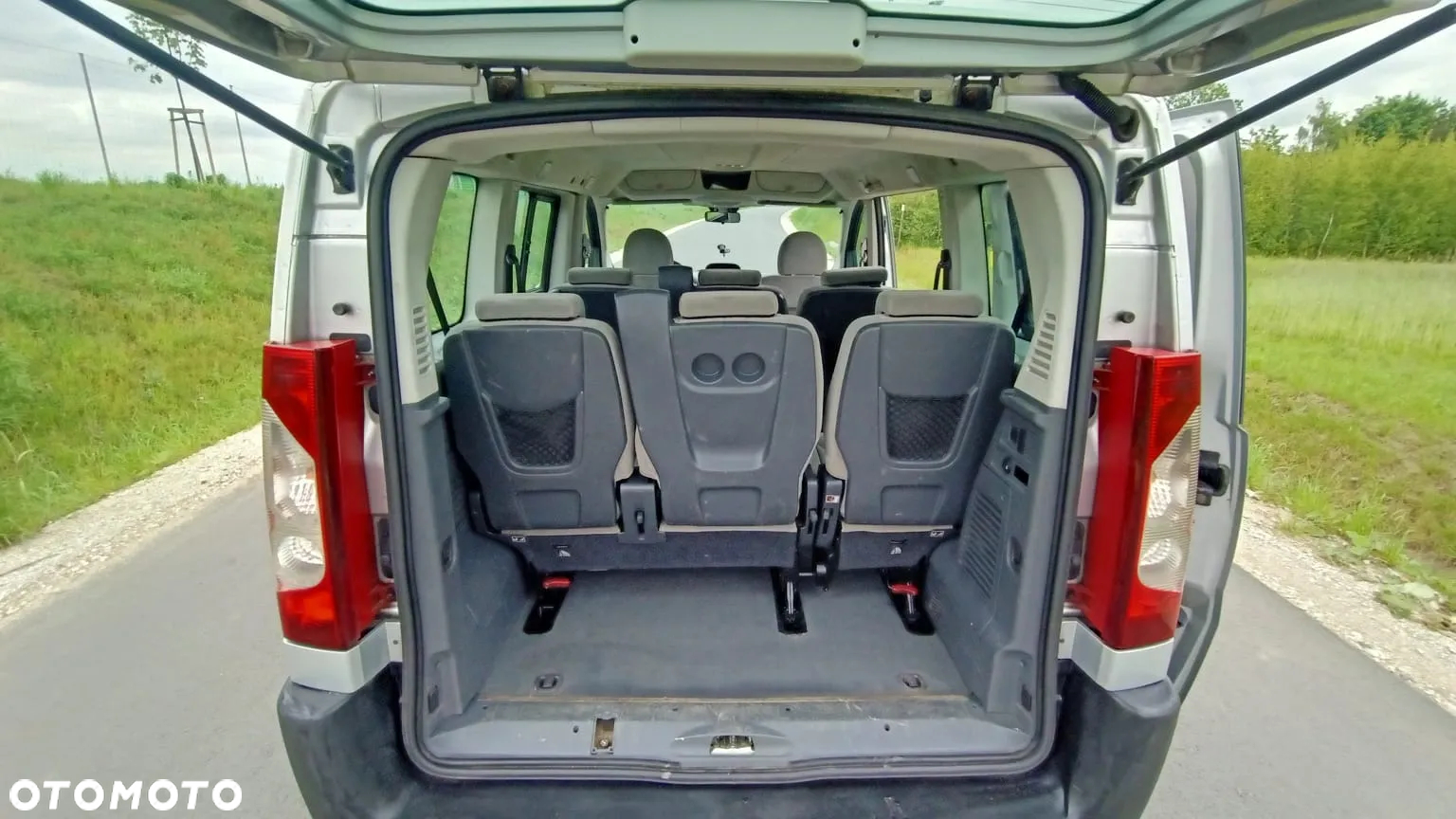 Citroën Jumpy Combi 2.0 HDi L2 - 23