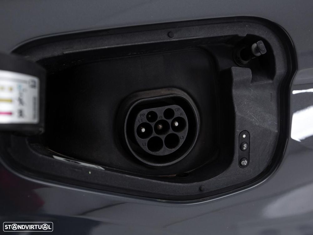 VW Tiguan 1.4 TSI eHybrid Life DSG - 13