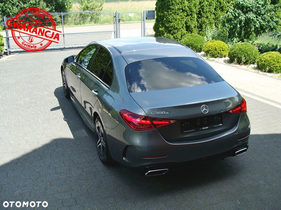 Mercedes-Benz Klasa C 300 e 9G-TRONIC Edition AMG Line - 38