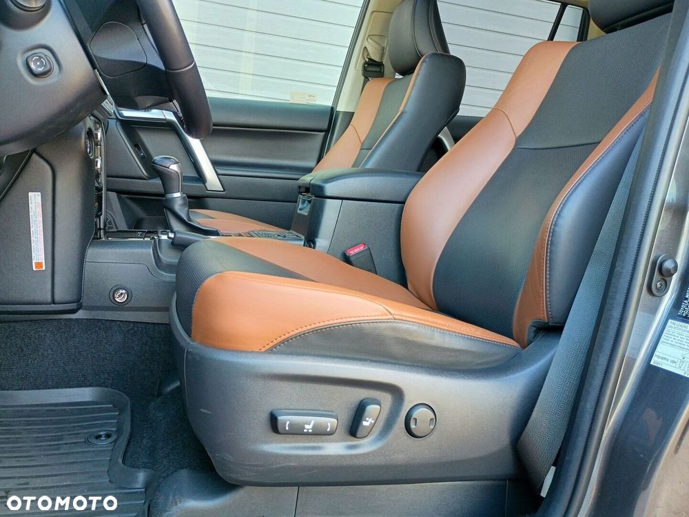 Toyota Land Cruiser LC 2.8 D-4D Executive - 14
