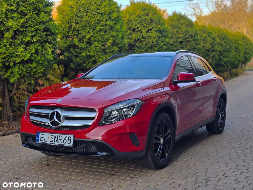 Mercedes-Benz GLA 250 4-Matic - 10