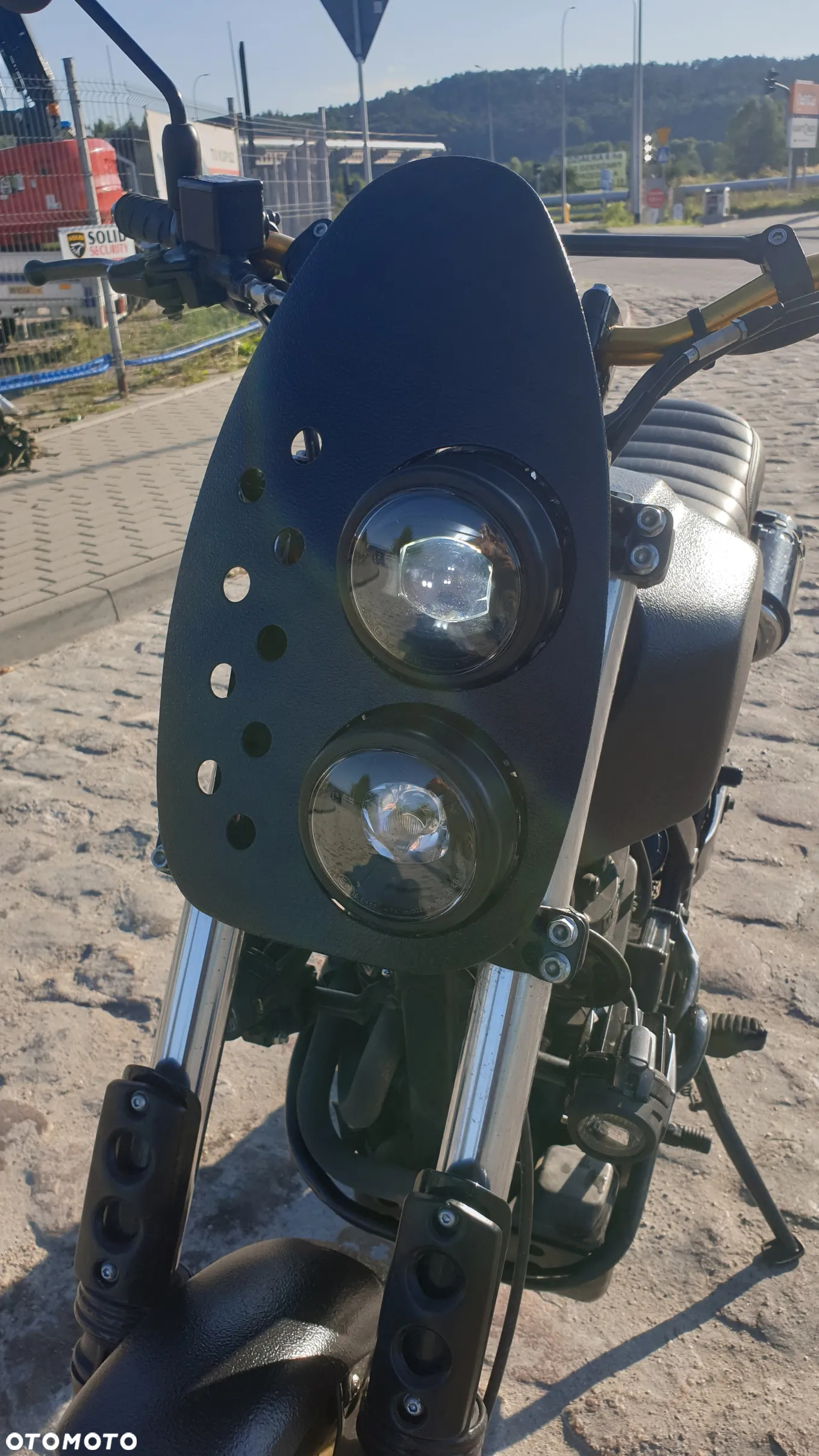 Honda XL - 6