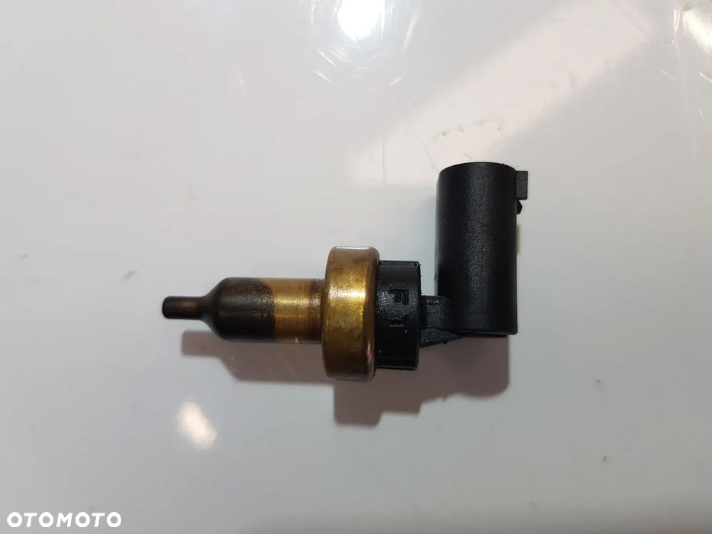 Czujnik temperatury płynu chłodzącego wody Mercedes 4.0 V8 BiTurbo C63 AMG M177980 W176 W172 W204 W246 W177 W190 X290 W2 - 1