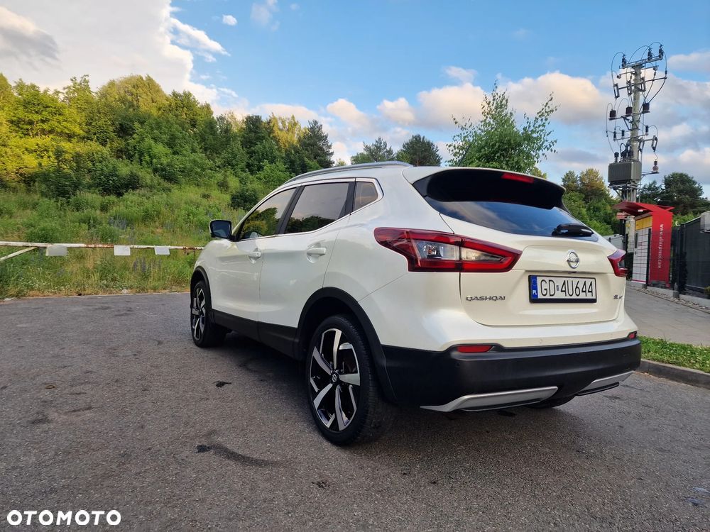 Nissan Qashqai - 10