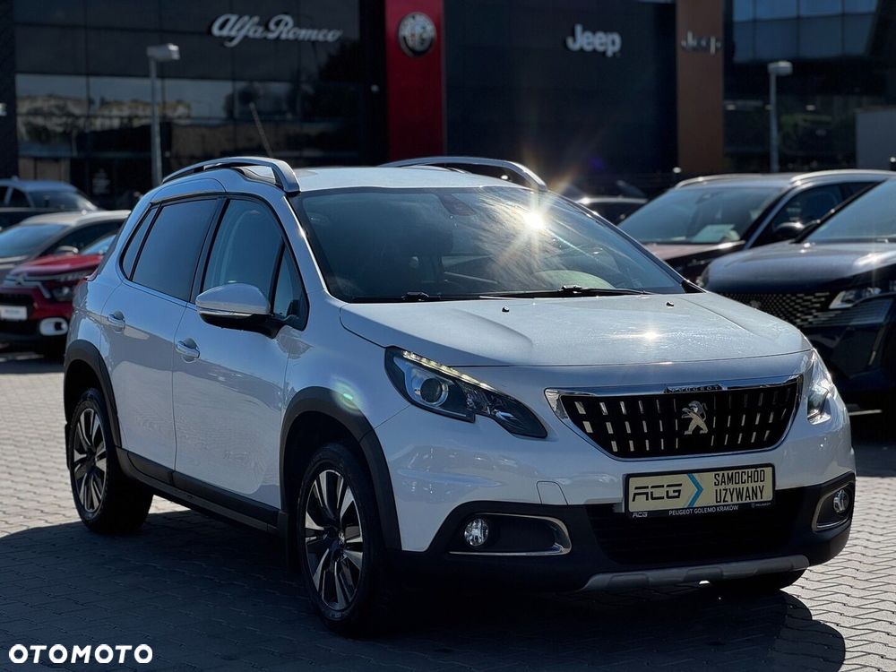Peugeot 2008 1.2 Pure Tech Allure S&S EAT6 - 1