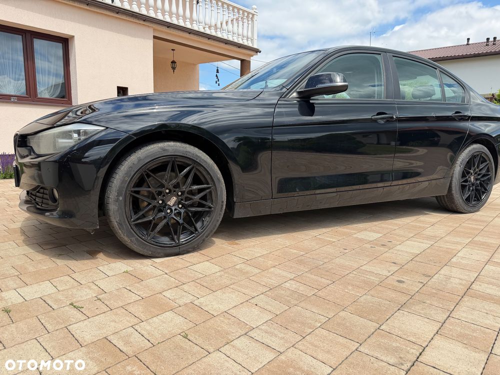 BMW Seria 3 - 2