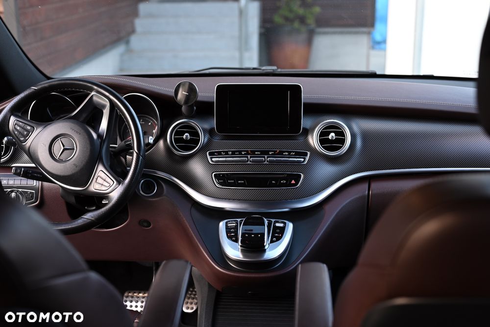 Mercedes-Benz Klasa V 250 d 4-Matic Avantgarde 7G-Tronic (długi) - 6
