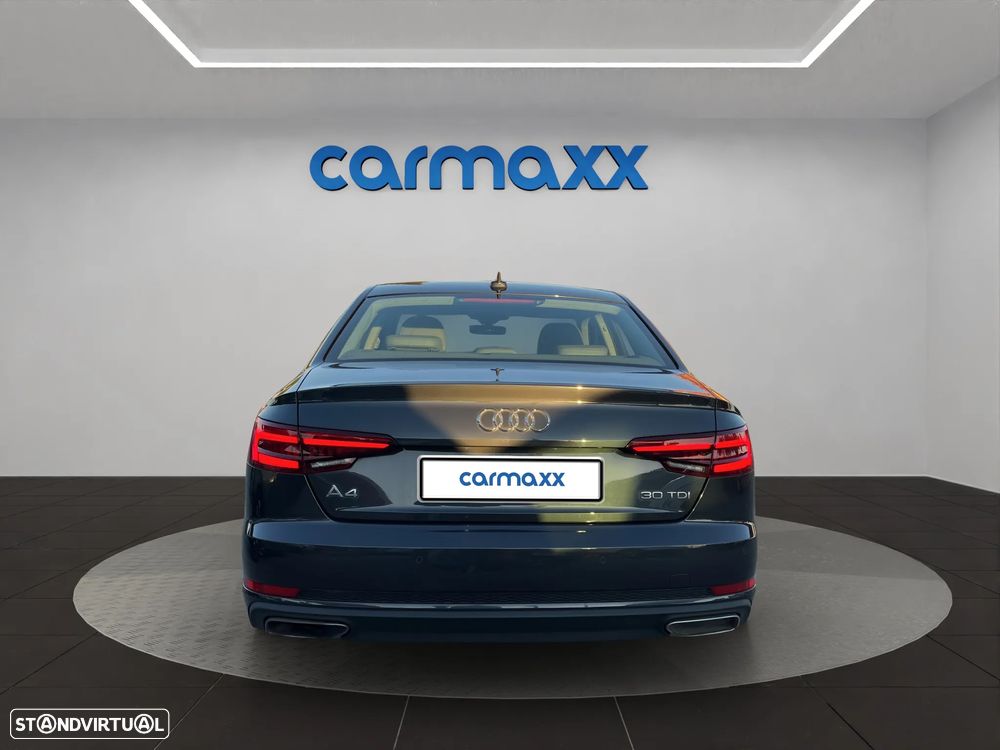 Audi A4 30 TDI S tronic design - 5