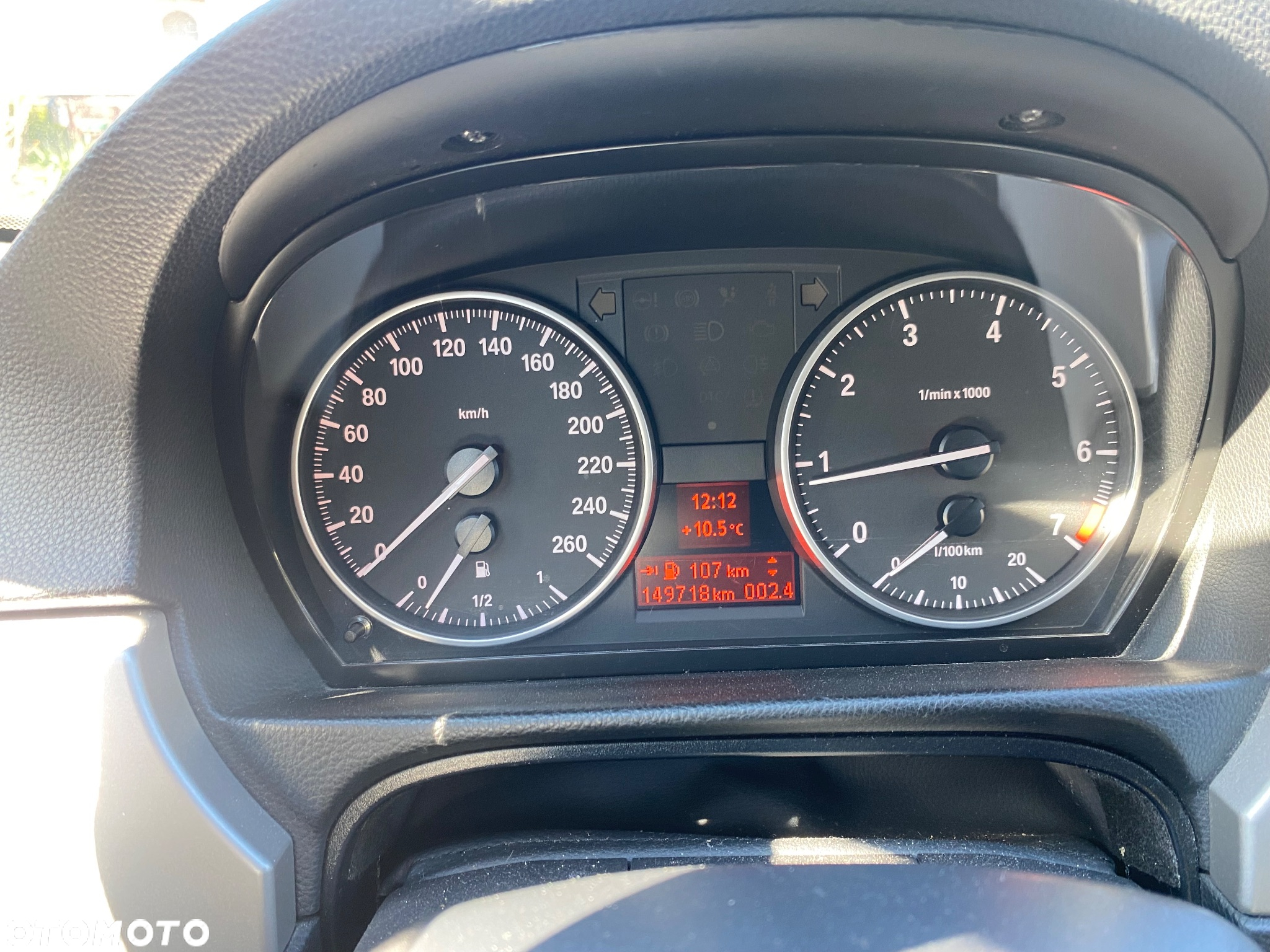 BMW Seria 3 318i Touring - 5