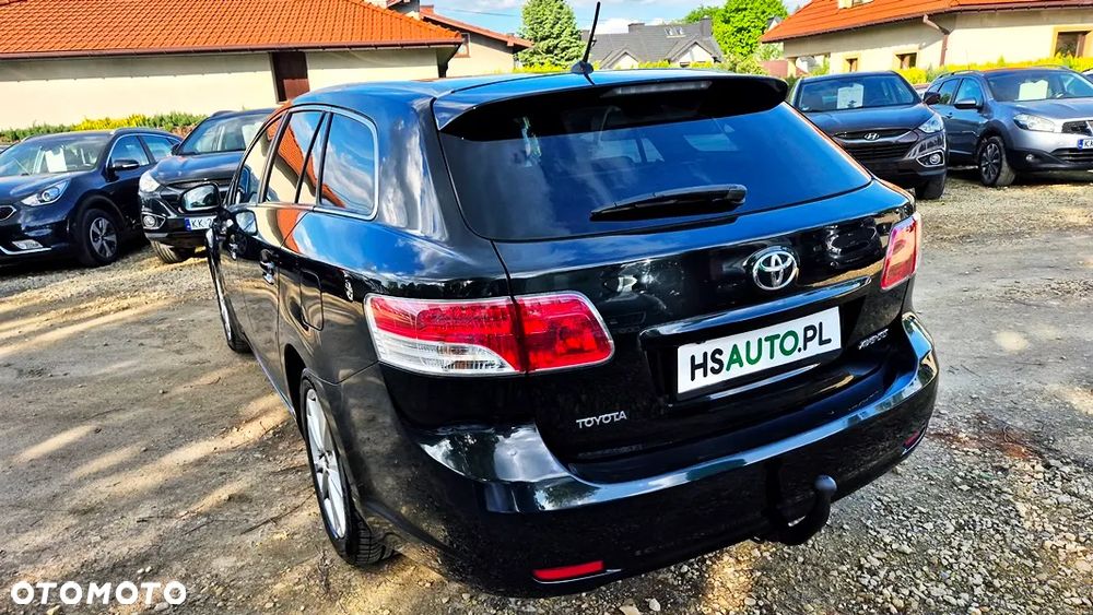 Toyota Avensis Touring Sports 1.8 Executive - 19