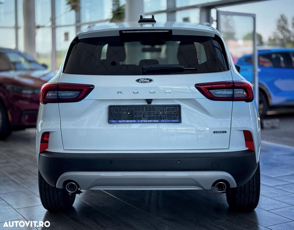 Ford Kuga 2.5 Duratec FWD PHEV Titanium - 4