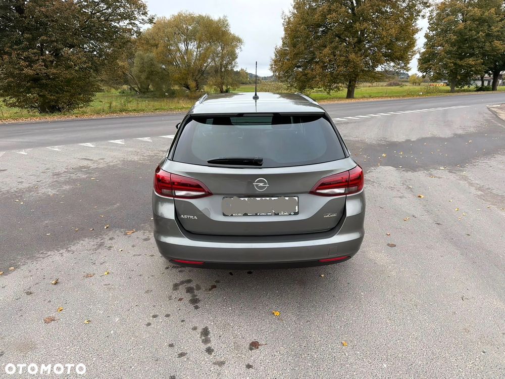 Opel Astra 2021 photo 5
