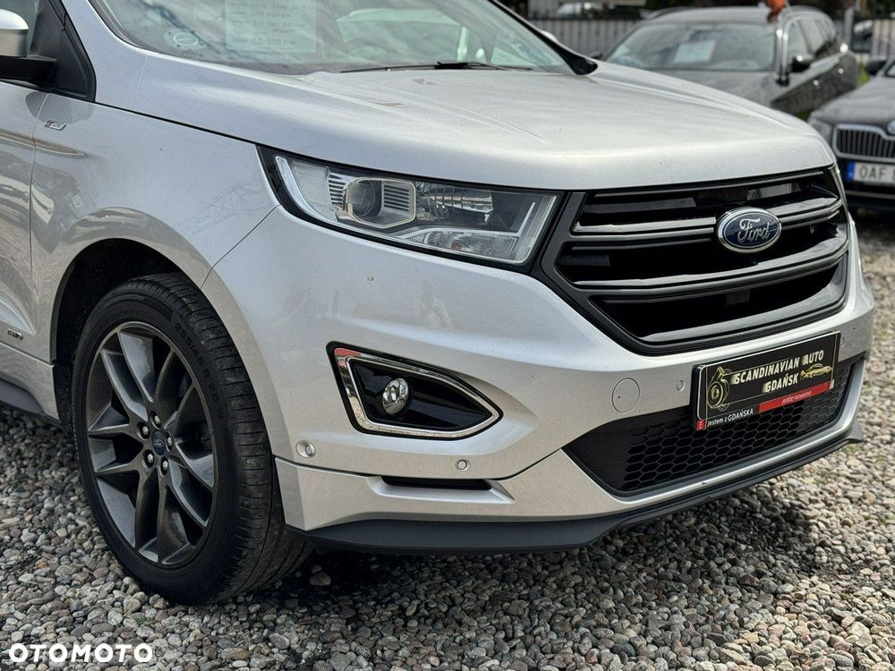 Ford Edge - 11