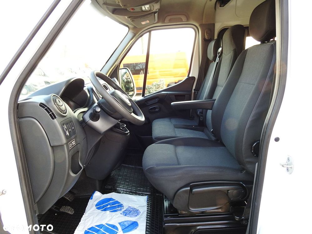 Renault MASTER FURGON BRYGADÓWKA  7 MIEJSC TEMPOMAT KLIMATYZACJA  130KM - 21