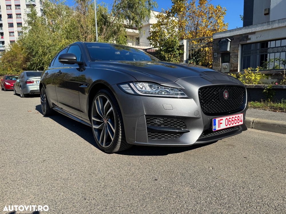 Jaguar XF 25d AWD R-Sport - 1