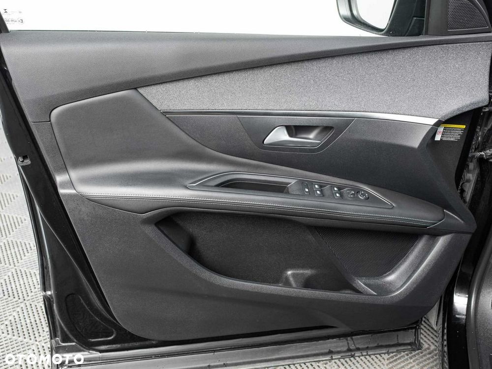 Peugeot 3008 1.5 BlueHDi Allure Pack S&S EAT8 - 10