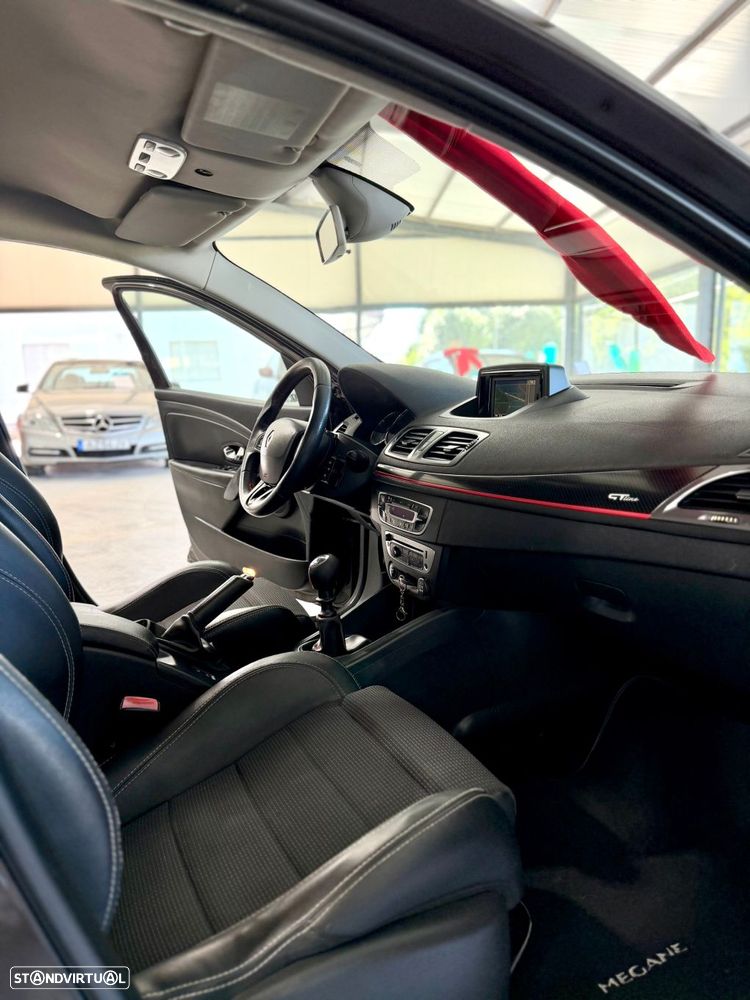 Renault Mégane Sport Tourer 1.5 dCi GT Line SS - 13
