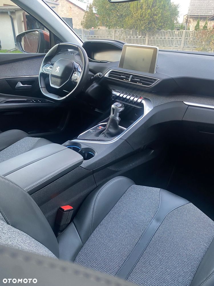 Peugeot 3008 - 26