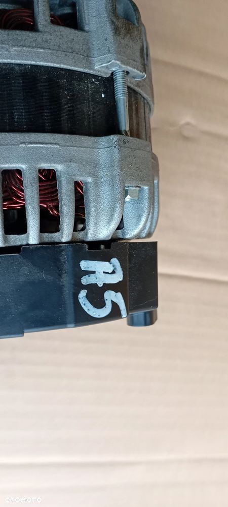 Alternator prądnica Audi A5 8T Lift 2.0 TDI - 9