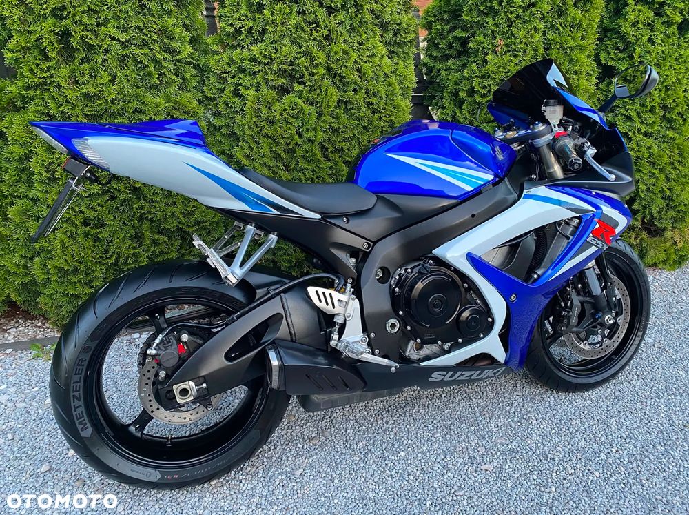 Suzuki GSX-R - 4