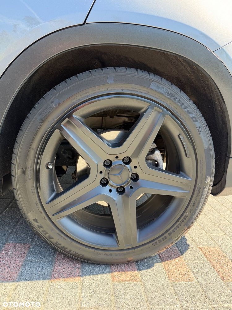 Mercedes-Benz GLA 250 4-Matic - 9